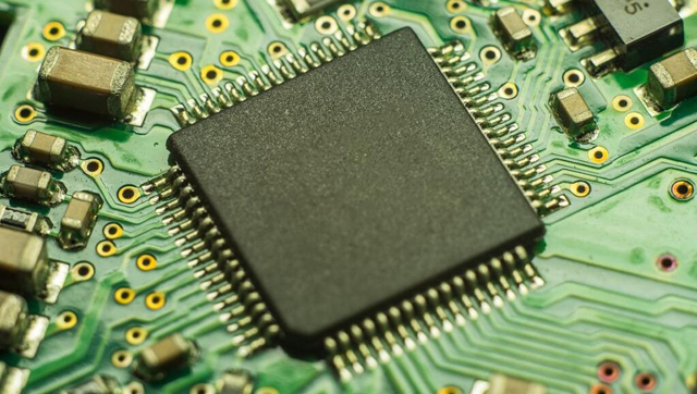 收購【Intel】現(xiàn)場可編程門陣列：Stratix IV FPGAs、SoC FPGAs、Cyclone 10 FPGAs、Arria FPGAs